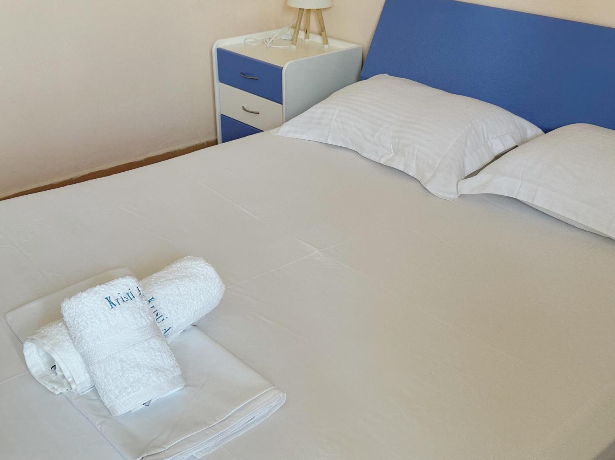 Kristi Apartment 2 Min To Sea Netflix & Espresso Station Sarandë Eksteriør billede